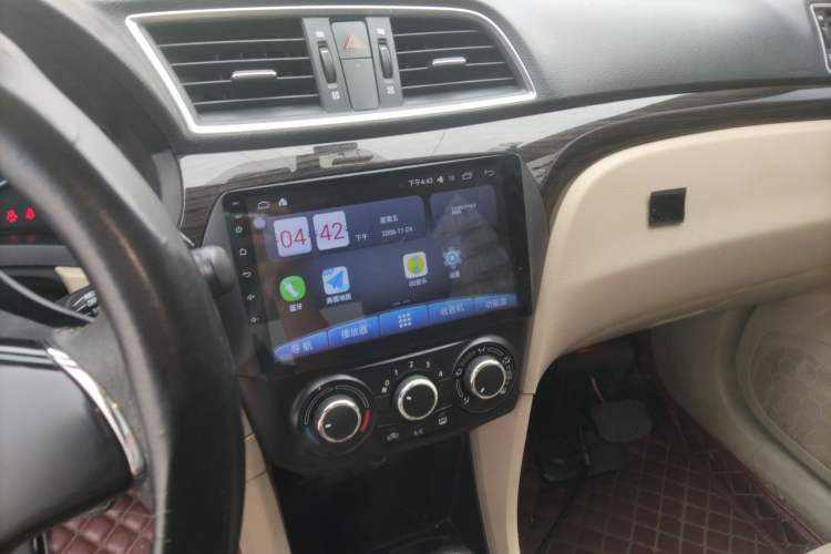 Used Suzuki Alivio 2015 1.6L Automatic Enjoyment Model Audio And AC Panel