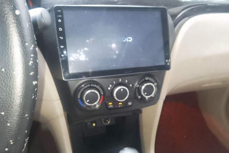 Used Suzuki Alivio 2015 1.6L Automatic Enjoyment Model Audio And AC Panel