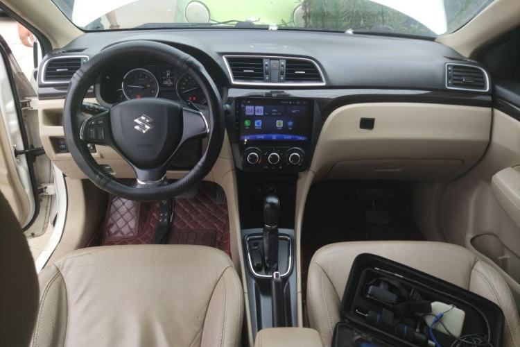 Used Suzuki Alivio 2015 1.6L Automatic Enjoyment Model Center Console