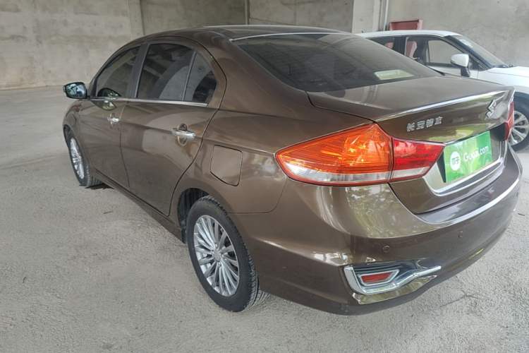 Used Suzuki Alivio 2015 1.6L Automatic Enjoyment Model Exterior 2