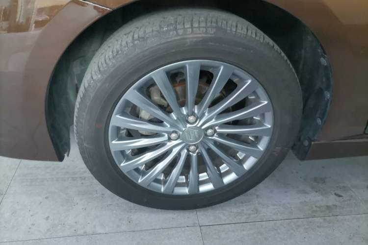 Used Suzuki Alivio 2015 1.6L Manual Enjoyment Model Left Front Wheel Hub