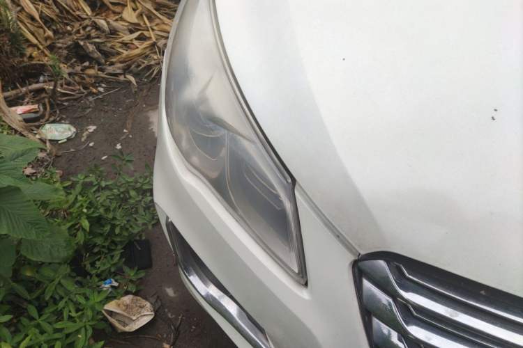 Used Suzuki Alivio 2015 1.6L Automatic Enjoyment Model Right Front Headlight