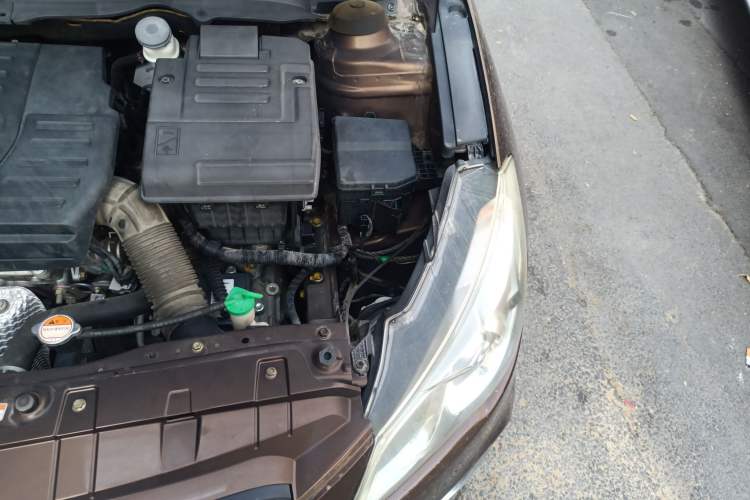 Used Suzuki Alivio 2015 1.6L Automatic Enjoyment Model Engine Bay Left