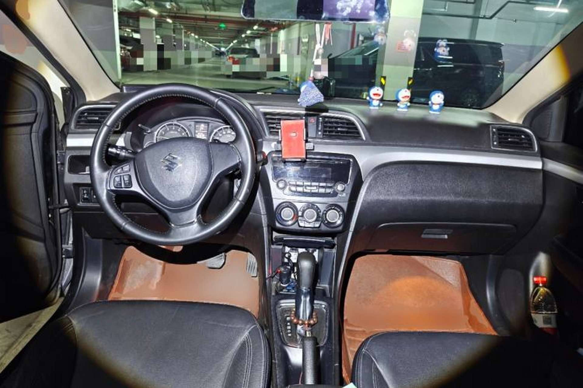 Used Suzuki Alivio 2015 1.6L Automatic Enjoyment Model Center Console
