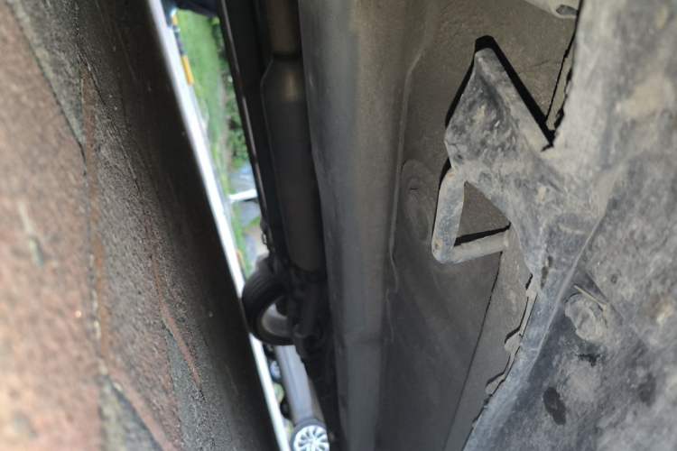 Used Suzuki Alivio 2015 1.6L Automatic Enjoyment Model Chassis Front Left