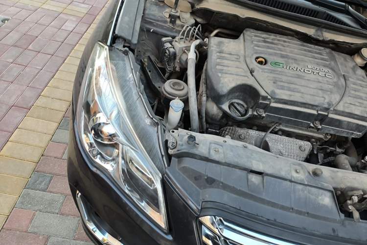 Used Suzuki Alivio 2015 1.6L Automatic Enjoyment Model Engine Bay Right