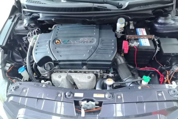 Used Suzuki Alivio 2015 1.6L Automatic Comfort Model Engine Bay