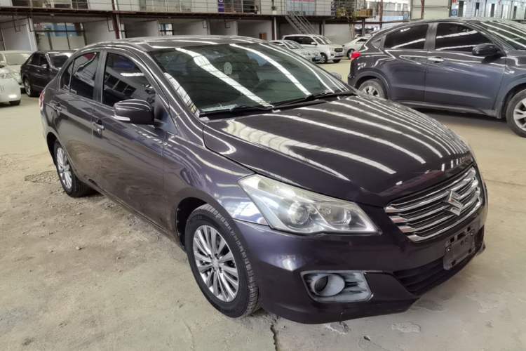 Used Suzuki Alivio 2015 1.6L Automatic Comfort Model Front Right 45 Deg