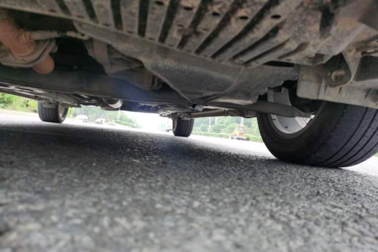Used Suzuki Alivio 2015 1.6L Manual Enjoyment Model Chassis Front Right