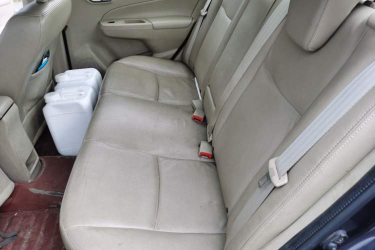 Used Suzuki Alivio 2015 1.6L Manual Enjoyment Model Left Rear Seat