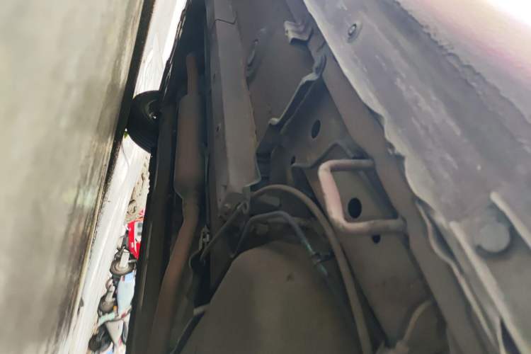 Used Suzuki Alivio 2015 1.6L Manual Comfort Model Chassis Rear Left
