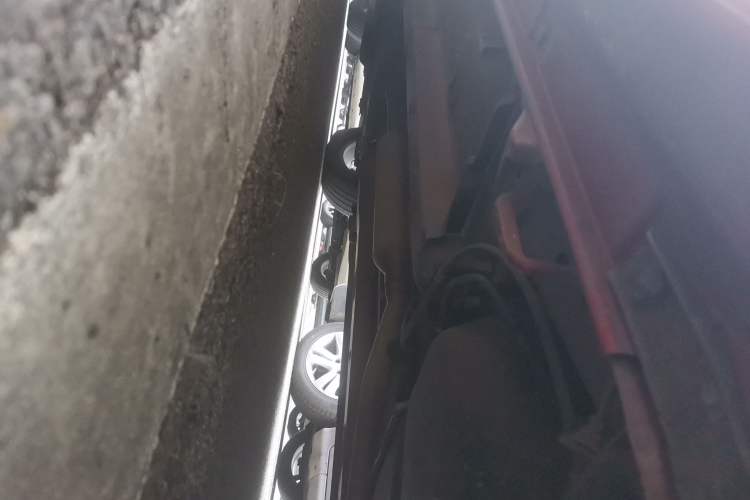 Used Suzuki Alivio 2015 1.6L Automatic Luxury Model Chassis Rear Left