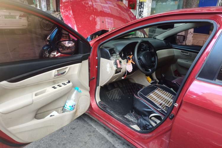 Used Suzuki Alivio 2015 1.6L Manual Comfort Model Driver Seat