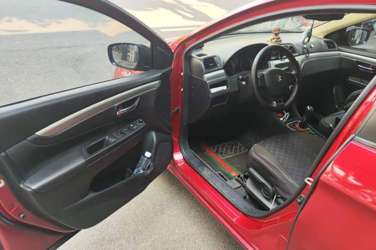 Used Suzuki Alivio 2015 1.6L Manual Comfort Model Driver Seat