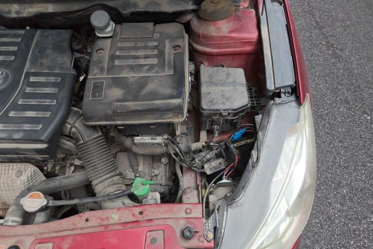 Used Suzuki Alivio 2015 1.6L Automatic Enjoyment Model Engine Bay Left
