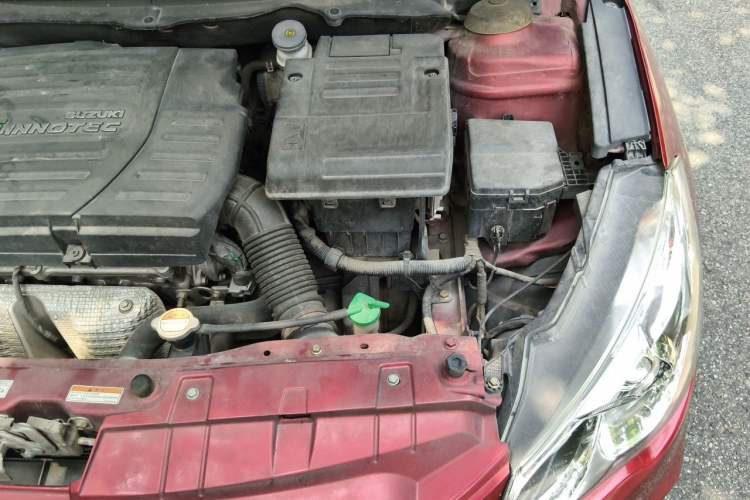 Used Suzuki Alivio 2015 1.6L Manual Comfort Model Engine Bay Left