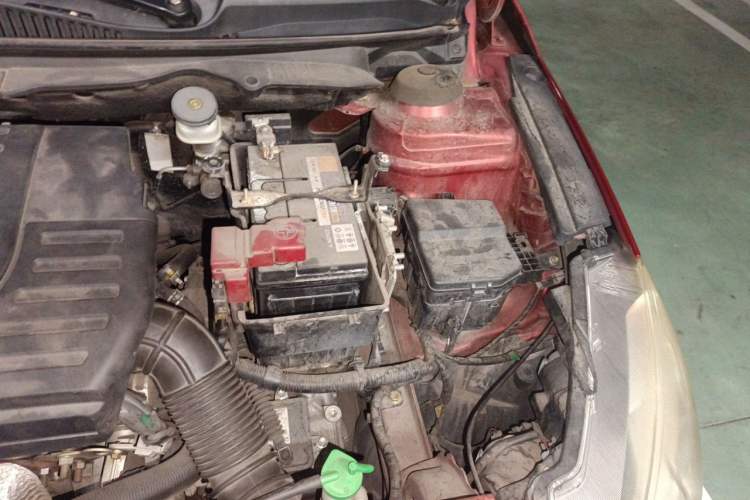 Used Suzuki Alivio 2015 1.6L Automatic Enjoyment Model Engine Bay Left