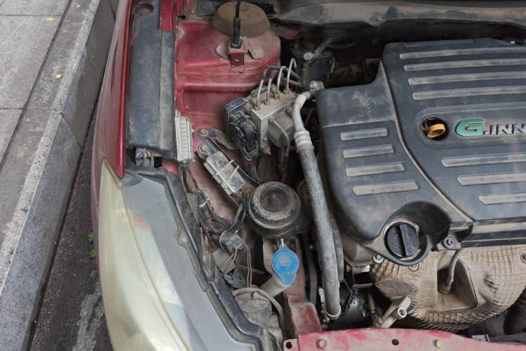 Used Suzuki Alivio 2015 1.6L Automatic Enjoyment Model Engine Bay Right