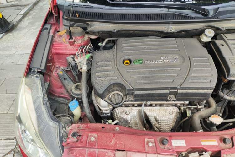 Used Suzuki Alivio 2015 1.6L Manual Comfort Model Engine Bay Right