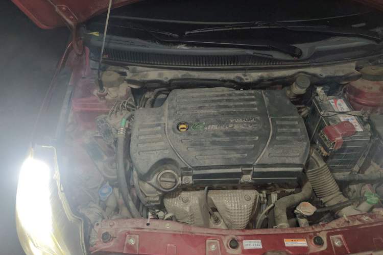Used Suzuki Alivio 2015 1.6L Manual Comfort Model Engine Bay Right