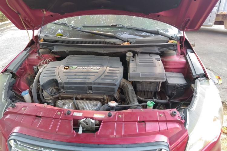 Used Suzuki Alivio 2015 1.6L Manual Comfort Model Engine Bay