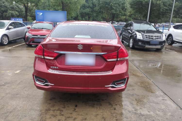 Used Suzuki Alivio 2015 1.6L Automatic Luxury Model Exterior 4