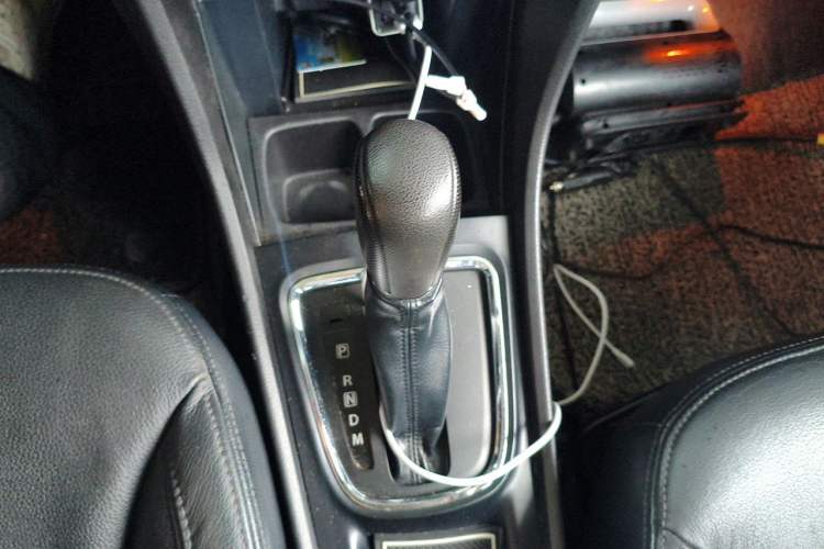 Used Suzuki Alivio 2015 1.6L Automatic Enjoyment Model Gear Lever