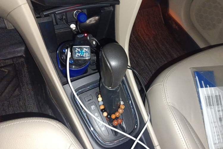 Used Suzuki Alivio 2015 1.6L Automatic Enjoyment Model Gear Lever