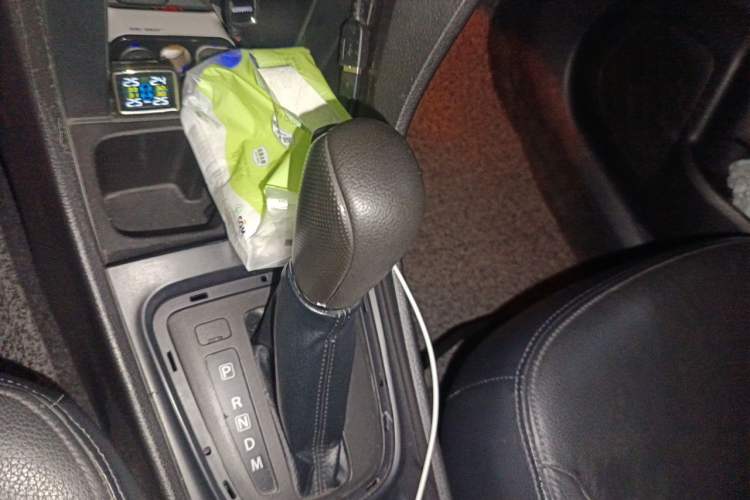 Used Suzuki Alivio 2015 1.6L Automatic Enjoyment Model Gear Lever