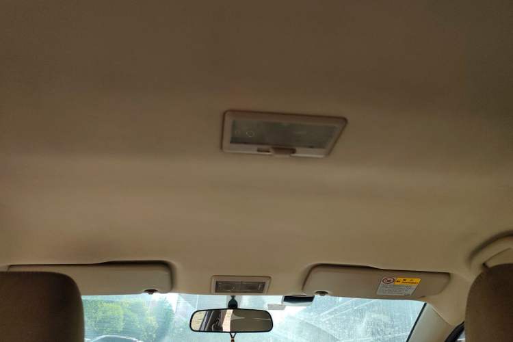 Used Suzuki Alivio 2015 1.6L Manual Comfort Model Headliner