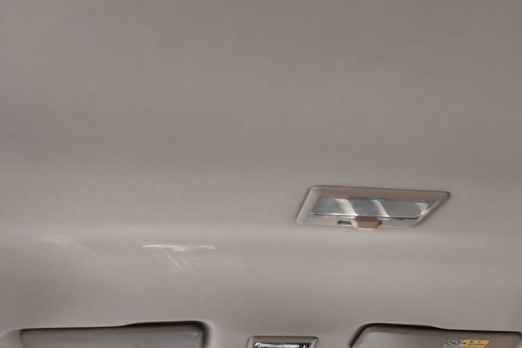Used Suzuki Alivio 2015 1.6L Manual Comfort Model Headliner