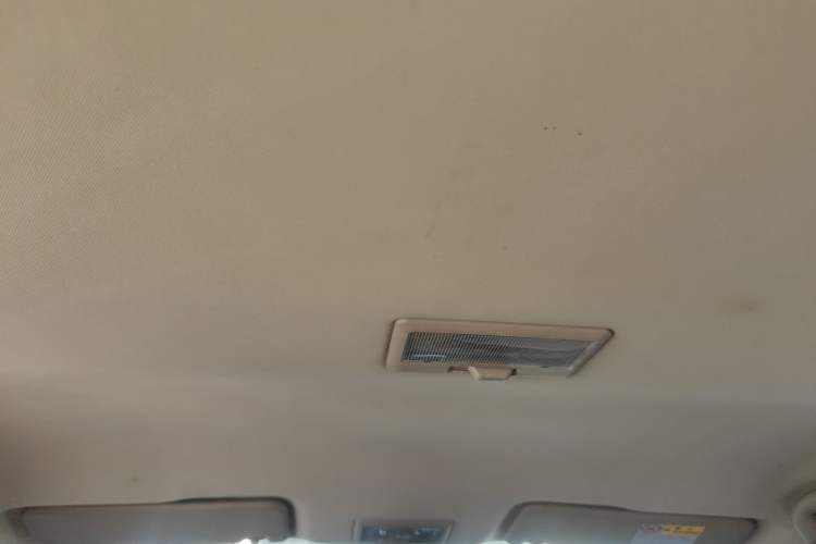 Used Suzuki Alivio 2015 1.6L Manual Comfort Model Headliner