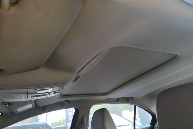Used Suzuki Alivio 2015 1.6L Automatic Enjoyment Model Headliner
