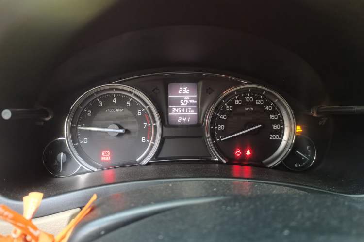 Used Suzuki Alivio 2015 1.6L Manual Comfort Model Instrument Cluster