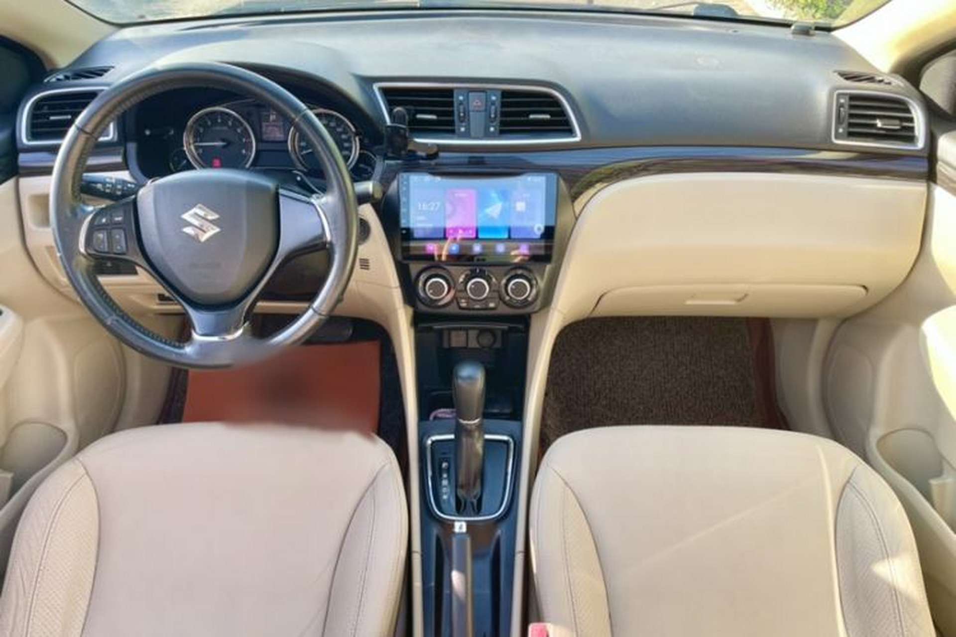 Used Suzuki Alivio 2015 1.6L Automatic Enjoyment Model Interior 4
