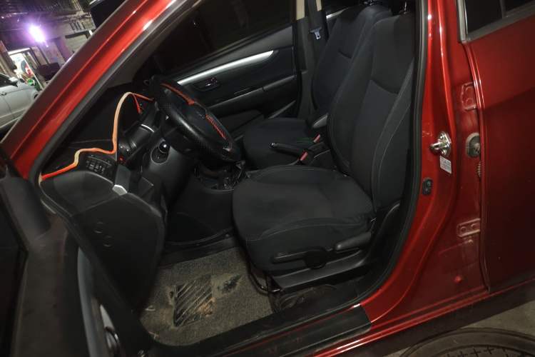 Used Suzuki Alivio 2015 1.6L Manual Comfort Model Left Front Seat