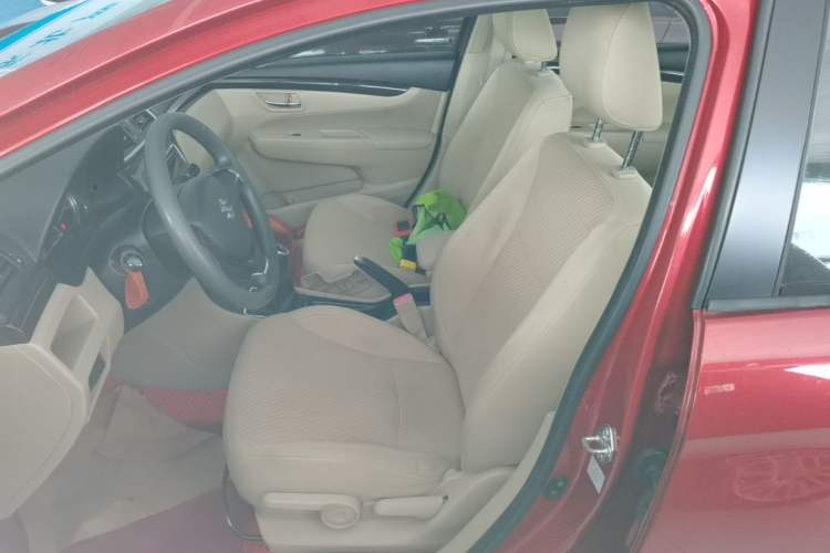 Used Suzuki Alivio 2015 1.6L Manual Comfort Model Left Front Seat