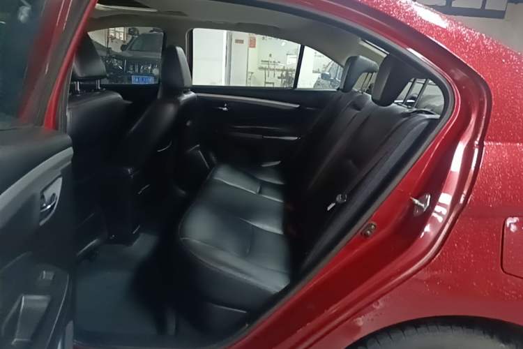 Used Suzuki Alivio 2015 1.6L Manual Enjoyment Model Left Rear Seat