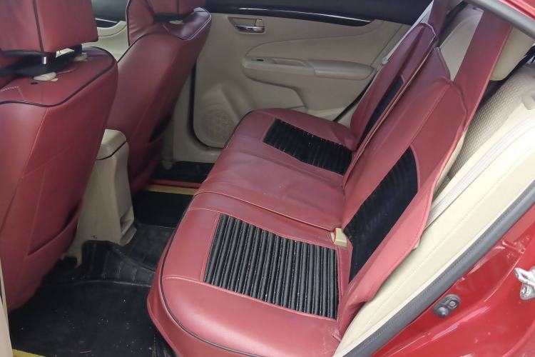 Used Suzuki Alivio 2015 1.6L Manual Comfort Model Left Rear Seat