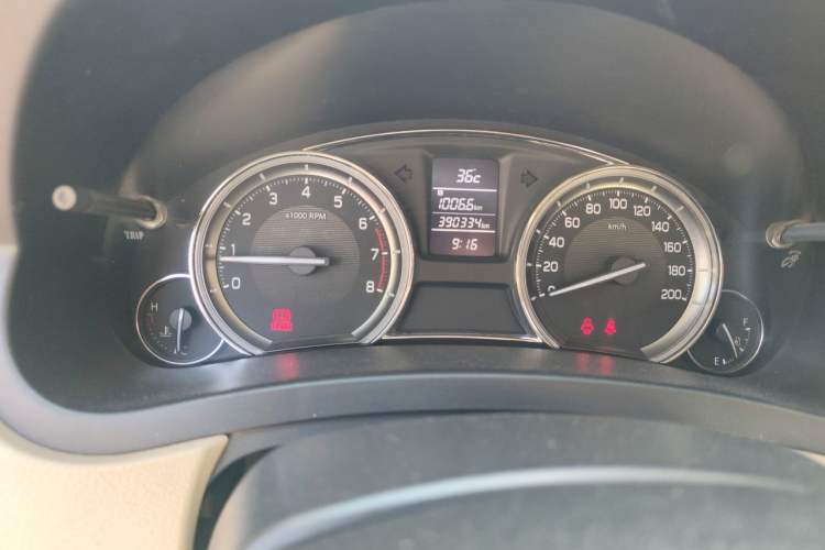 Used Suzuki Alivio 2015 1.6L Manual Comfort Model Odometer Close Up