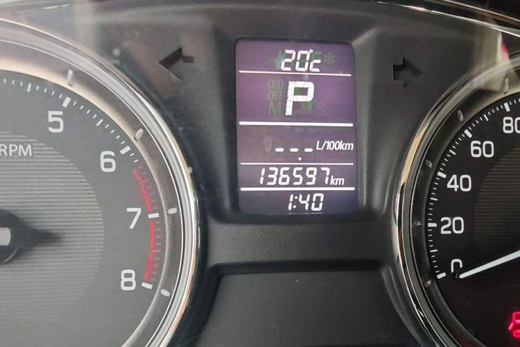 Used Suzuki Alivio 2015 1.6L Automatic Luxury Model Odometer Close Up