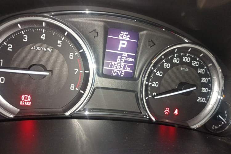 Used Suzuki Alivio 2015 1.6L Automatic Enjoyment Model Odometer Close Up