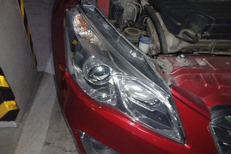 Used Suzuki Alivio 2015 1.6L Automatic Enjoyment Model Right Front Headlight