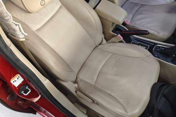 Used Suzuki Alivio 2015 1.6L Automatic Enjoyment Model Right Front Seat