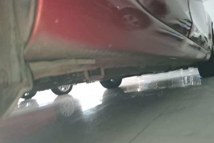 Used Suzuki Alivio 2015 1.6L Manual Comfort Model Right Side Sill