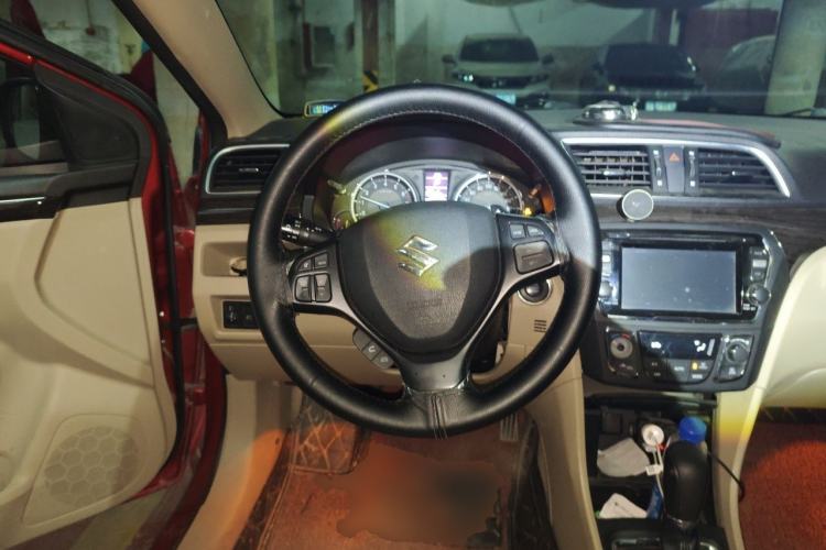 Used Suzuki Alivio 2015 1.6L Automatic Luxury Model Steering Wheel