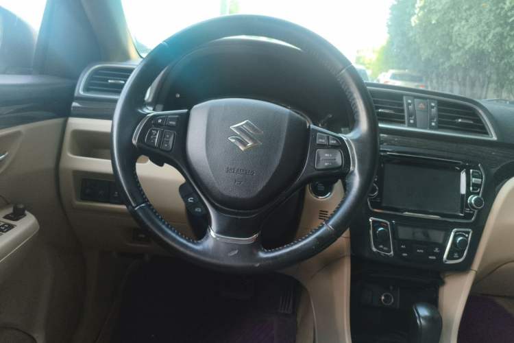Used Suzuki Alivio 2015 1.6L Automatic Luxury Model Steering Wheel