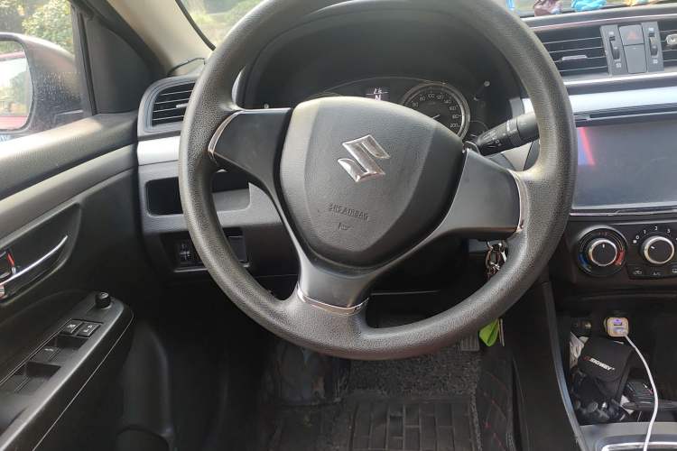 Used Suzuki Alivio 2015 1.6L Automatic Comfort Model Steering Wheel