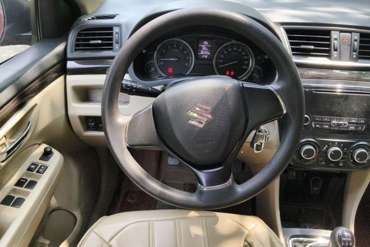 Used Suzuki Alivio 2015 1.6L Manual Comfort Model Steering Wheel