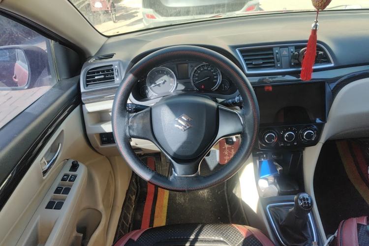 Used Suzuki Alivio 2015 1.6L Manual Comfort Model Steering Wheel